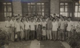 1960年2月20日至1960年11月27日，黃湘君參加經(jīng)濟(jì)所干部下放河北昌黎鍛煉
